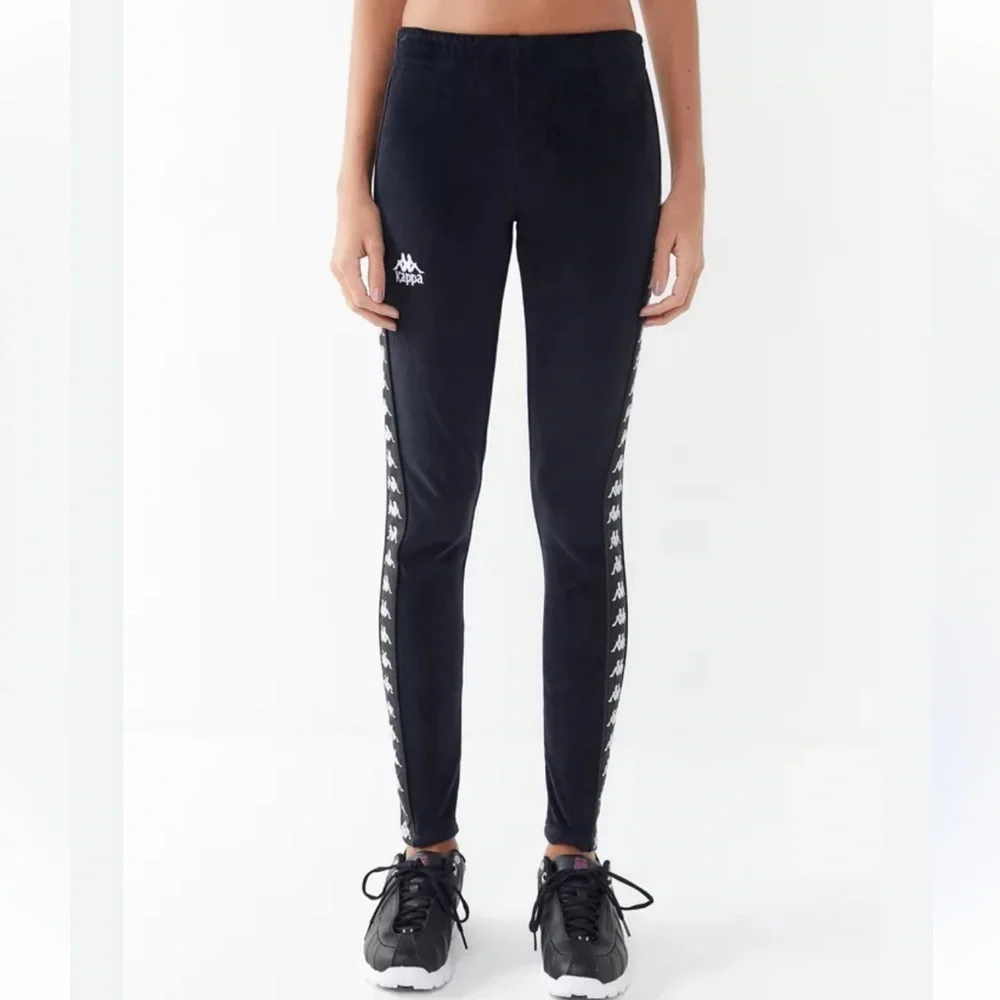 Kappa Ammu Velour Black Track Leggings  Pants with Logo Small - Picture 2 of 8